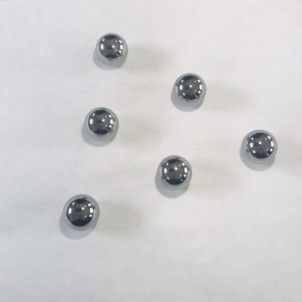 Boules d'acier au carbone G40 45.03mm 1,77283&quot; aucune rupture pour l'incidence de turbine de vent